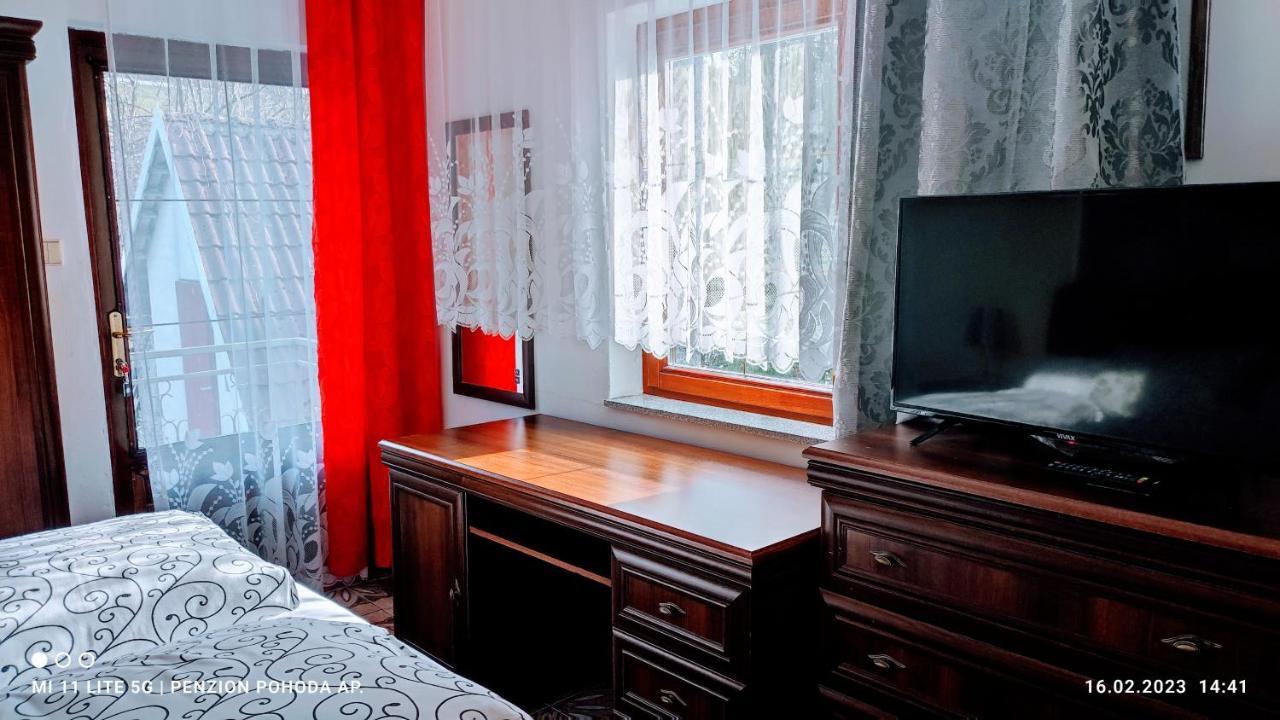 Penzion Pohoda - Apartmany 예세니크 외부 사진